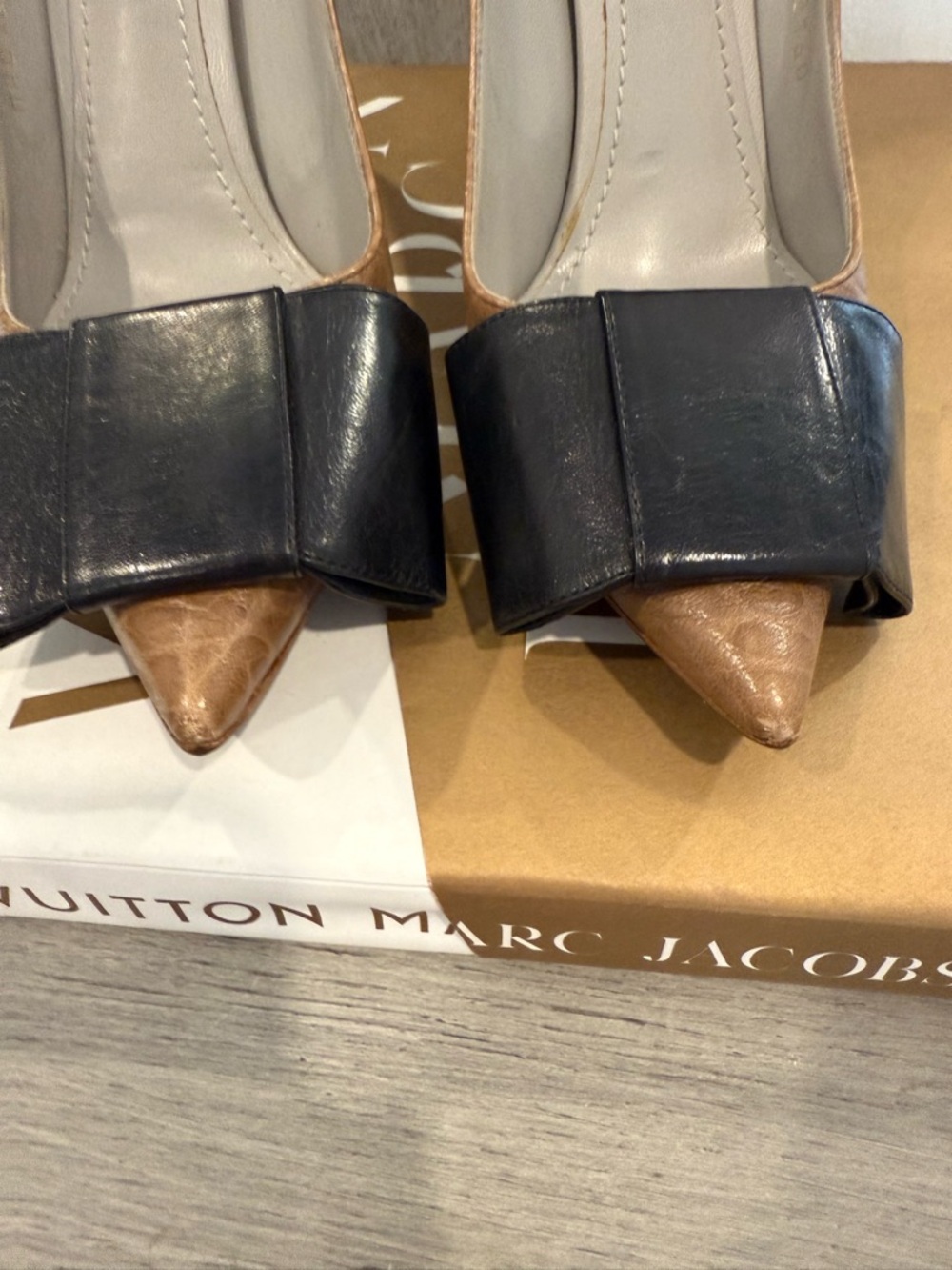 Louis Vuitton Fall 2012 Bow Heels - Picture 5 of 6